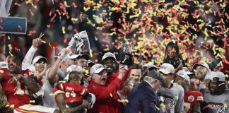 I Kansas City Chiefs vincono in rimonta il Super Bowl, battuti i 49ers
