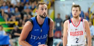 San Antonio al tappeto nella notte Nba, 15^ di fila per Toronto
