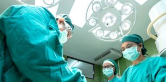 A Bologna la prima operazione al mondo con la realtà aumentata