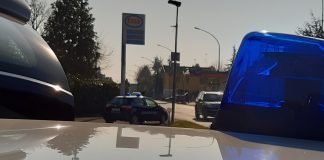 Controlli sulle strade: fermati 220 veicoli e 335 persone