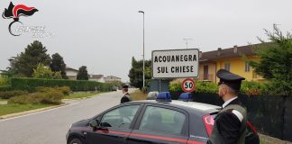 Ricattato su un sito di incontri gay, racconta tutto ai carabinieri. Denunciato l’estorsore