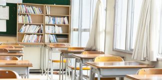 Scuole superiori, il Ministero: “senza criticità non c’è bisogno di cambiamenti”. A Mantova i dirigenti si muovono in autonomia Cts: scuole tutte chiuse in zona rossa e arrivano le quote contagio