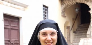 In squadra con Dio ma tifa “il Diavolo”. Da Goito la fede rossonera di Suor Giacomina