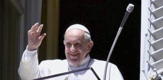 Coronavirus, tampone negativo per Papa Francesco