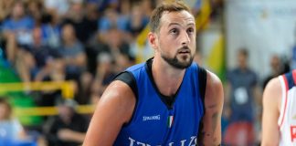 San Antonio batte Dallas, Belinelli ne fa 16, Lakers ko