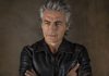 Ligabue compie 60 anni “Condivido un brindisi con tutti da casa”