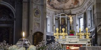 Sant’Anselmo, il vescovo invita i mantovani a un triduo virtuale. Mercoledì la cerimonia in Duomo e il discorso alla città in video Sant'Anselmo, il vescovo invita i mantovani a un triduo virtuale. Mercoledì la cerimonia in Duomo e il discorso alla città in video