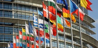 Vicepresidente Bce “si ai Coronabond”. Gentiloni “guardiamo agli obiettivi per l’intesa Ue” Bce favorevole Coronabond