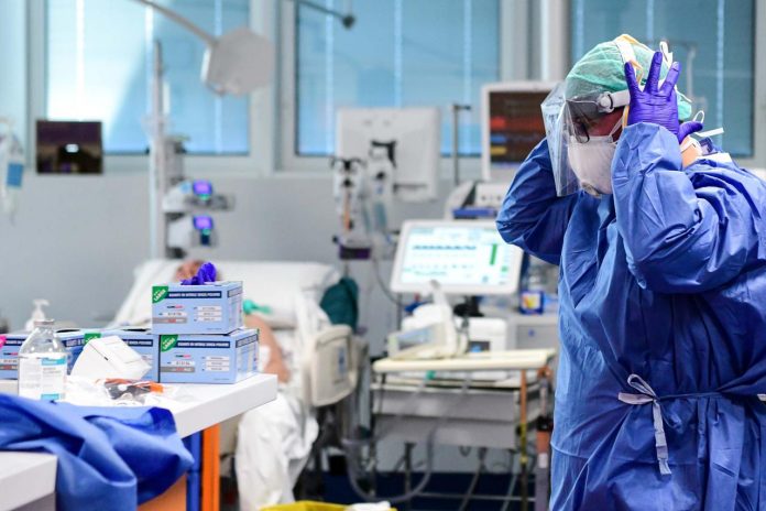 109 tra medici, infermieri e operatori contagiati negli ospedali mantovani
