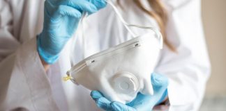 Coronavirus, la Cina risponde alla richiesta di aiuto delle rsa mantovane: in arrivo 35mila mascherine