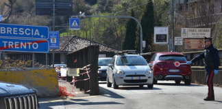 Fermati i primi bresciani diretti in Trentino. La “frontiera” di Ponte Caffaro ci porta indietro nel tempo