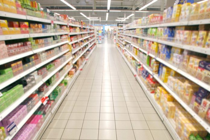 Coronavirus, Palazzo Chigi rassicura: “Supermercati restano aperti nel weekend”