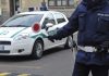 In un prato a giocare a carte. Nei guai 5 ragazzi. Solo oggi 30 le persone denunciate dalla Polizia Locale In un prato a giocare a carte con gli amici. Nei guai 5 ragazzi. Solo oggi 30 le persone denunciate dalla Polizia Locale