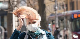 Coronavirus, da oggi la Spagna riapre alcune attivita’ economiche