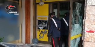 Facevano esplodere i Bancomat, sgominata una banda in Piemonte