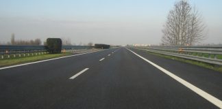 Soldi Regione, Banzi: “17 milioni contro i 200 che sapevano servivano per le infrastrutture mantovane”. Forattini: “troppo pochi” Soldi Regione, Banzi: "17 milioni contro i 200 che a Milano sapevano servivano per le infrastrutture mantovane". Forattini: "troppo pochi"