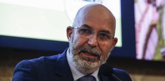 Visite ai congiunti fuori dai confini lombardi: M5S chiede incontro con il viceministro Crimi