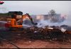 Trasforma il terreno in discarica e brucia i rifiuti. I Carabinieri: “Scene infernali”