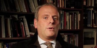 Don Rodrigo al tempo del Covid. Gaudenti e impenitenti nei giorni della pandemia visti da Stefano Albertini Don Rodrigo al tempo del Covid. Gaudenti e impenitenti nei giorni della pandemia visti da Stefano Albertini