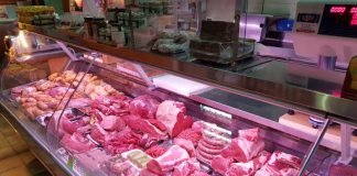 In quarantena calano i consumi, ma si compra più cibo: più carne, uova e ortaggi