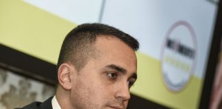 Di Maio “Basta cavalcare paure, politica trovi soluzioni”