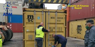 Sequestrate 8 tonnellate di rifiuti speciali al porto di Napoli