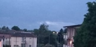 A Buscoldo Rosario dai balconi e smart catechismo … grazie all’intraprendenza di Anna A Buscoldo Rosario dai balconi e smart catechismo ..... grazie all'intraprendenza di Anna