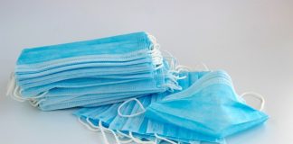 Viadana: dal 1° luglio distribuzione di mascherine per gli over 65 Da oggi mascherine in vendita a 50 centesimi anche dai tabaccai. Arcuri: "Tutte le scuole ne saranno dotate"