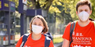 Le mascherine della discordia: polemica Rossi-Palazzi