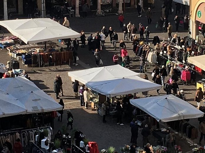Già in passato il mercato è stato spotato dal centro storico a piazzale Montelungo