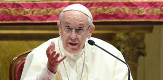Il Papa a Zanardi “Alex esempio di ripartenza, prego per te”