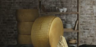 Il Parmigiano Reggiano anche negli Autogrill, al via nuova partnership