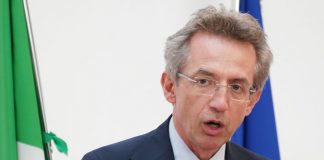 Università, il ministro Manfredi “Si riparte in presenza al 50%”