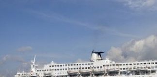 Immigrazione, sindaca di Augusta vieta sbarco nave quarantena Aurelia