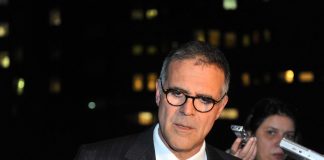 Zangrillo “Berlusconi non è intubato, situazione confortante”