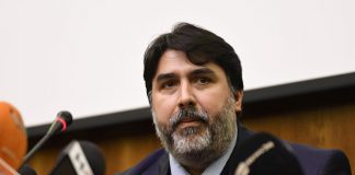Covid, Boccia “Governo accanto a Sardegna”. Solinas “Noi sotto attacco”