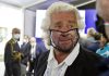 Grillo “Iniziare a ragionare sul reddito universale”