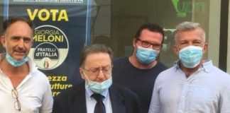 De Corato loda il “modello Mantova” di Sartori sui rimpatri e sposa le richieste di Fdi per la Polizia Locale: “pattuglia notturna e unità cinofila” De Corato loda il "modello Mantova" di Sartori sui rimpatri e sposa le richieste di Fdi per la Polizia Locale: "pattuglia notturna e unità cinofila"