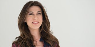 Nuova riprogrammazione per gli spettacoli di Virginia Raffaele al Sociale Nuova riprogrammazione per gli spettacoli di Virginia Raffaele al Sociale