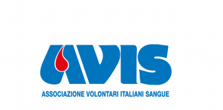 Nel weekend negozi e bar del centro si tingono di “rosso Avis”: obiettivo sensibilizzare sulle donazioni