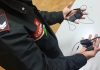 Tentano l’esame per la patente con auricolare e microcamera: denunciati due ghanesi