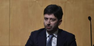 Coronavirus, Speranza “Non ne siamo ancora fuori”