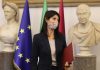 Coronavirus, Raggi risultata negativa dopo test