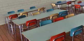 Scuola, positivi al coronavirus 2.348 studenti e 402 docenti