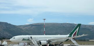 Alitalia, firmato il decreto per la Newco