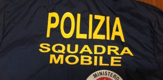 Droga e banconote false in cucina: denunciato pluriupregiudicato 38enne