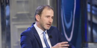 “Terzo mandato non rispetta impegni presi”, parola di Casaleggio