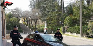 Castiglione, ruba i cosmetici e li nasconde nel passeggino: denunciata 32enne