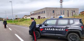 Ostiglia, aveva il foglio di via ma passeggiava al mercato: scoperta e denunciata