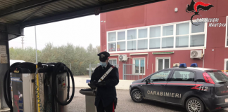 Ruba i gettoni all’autolavaggio: denunciato 43enne